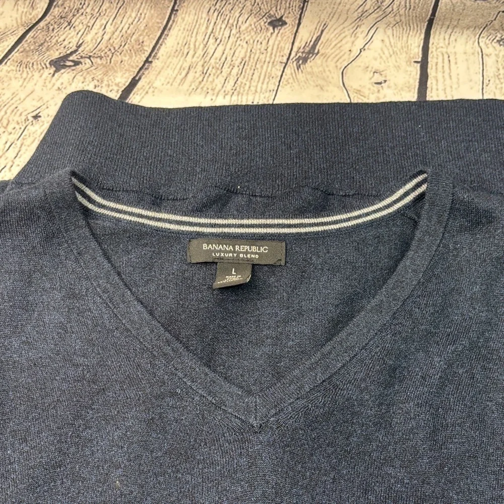 Banana Republic Navy  V-Neck Sweater